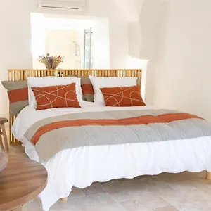 Couette-café Unique Guest In The Heart Of Provence 